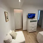 Scalinata Del Teatro Rossetti Confort Parcheggio In Viale Xx Settembre Apartment Trieste