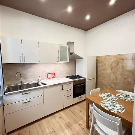 Scalinata Del Teatro Rossetti Confort Parcheggio Apartment *