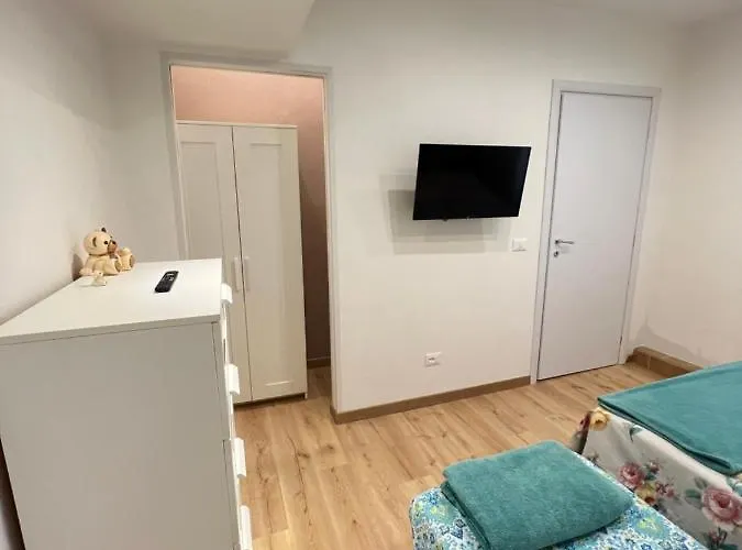 Apartment Scalinata Del Teatro Rossetti Confort Parcheggio In Viale Xx Settembre *