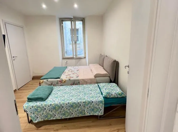 Apartament Scalinata Del Teatro Rossetti Confort Parcheggio In Viale Xx Settembre