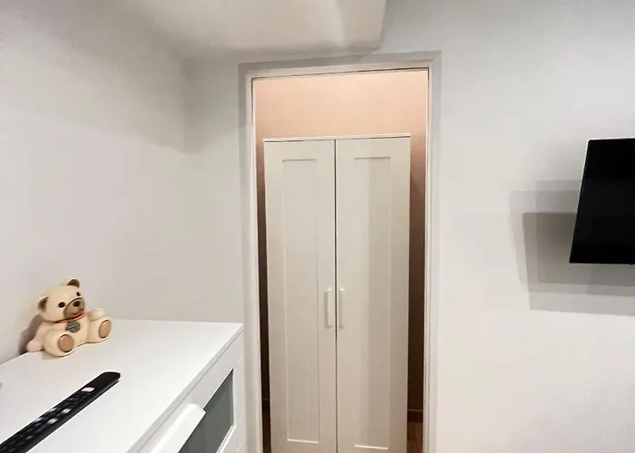 Scalinata Del Teatro Rossetti Confort Parcheggio In Viale Xx Settembre Trieste