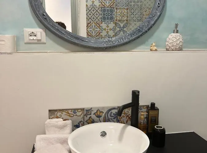 Scalinata Del Teatro Rossetti Confort Parcheggio In Viale Xx Settembre Trieste