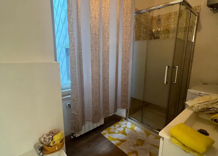 Scalinata Del Teatro Rossetti Confort Parcheggio In Viale Xx Settembre *